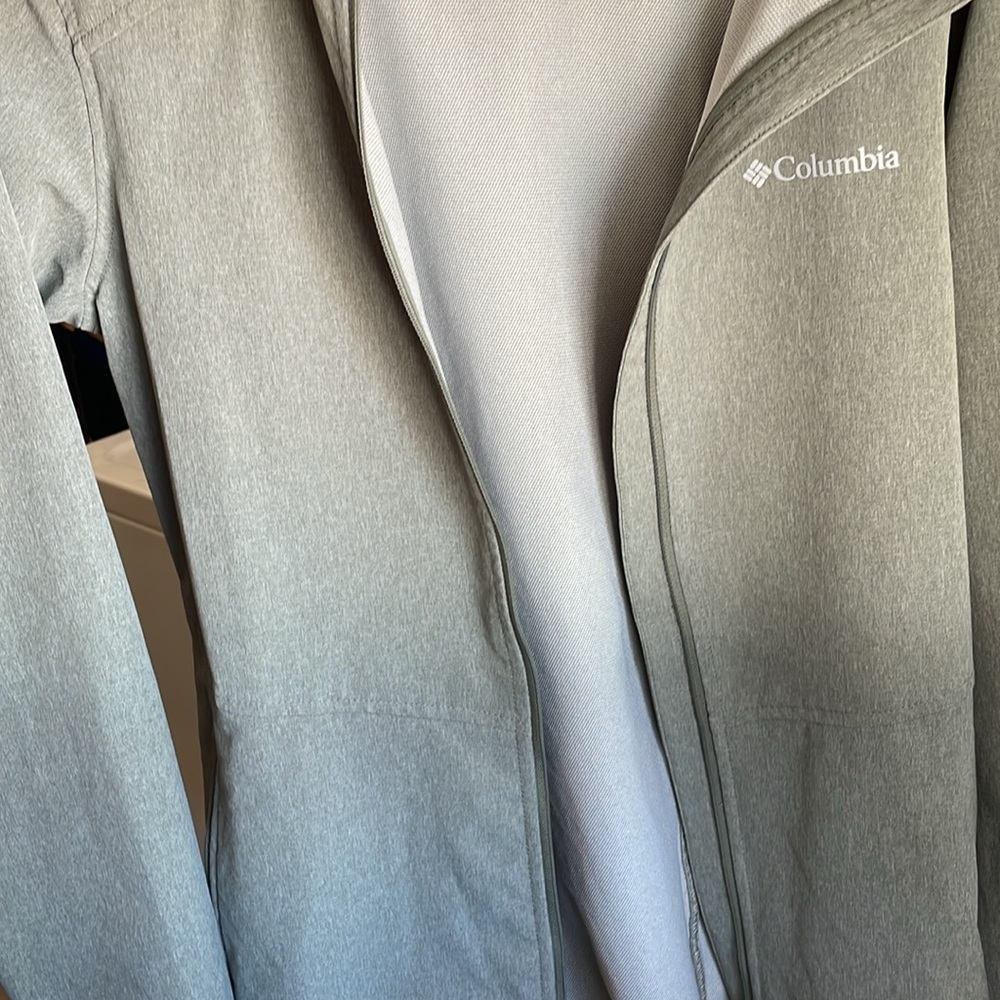 Columbia lightweight jacket - Picture 5 of 5